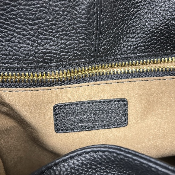 Elegant Black Hobo Bag - Picture 7 of 9